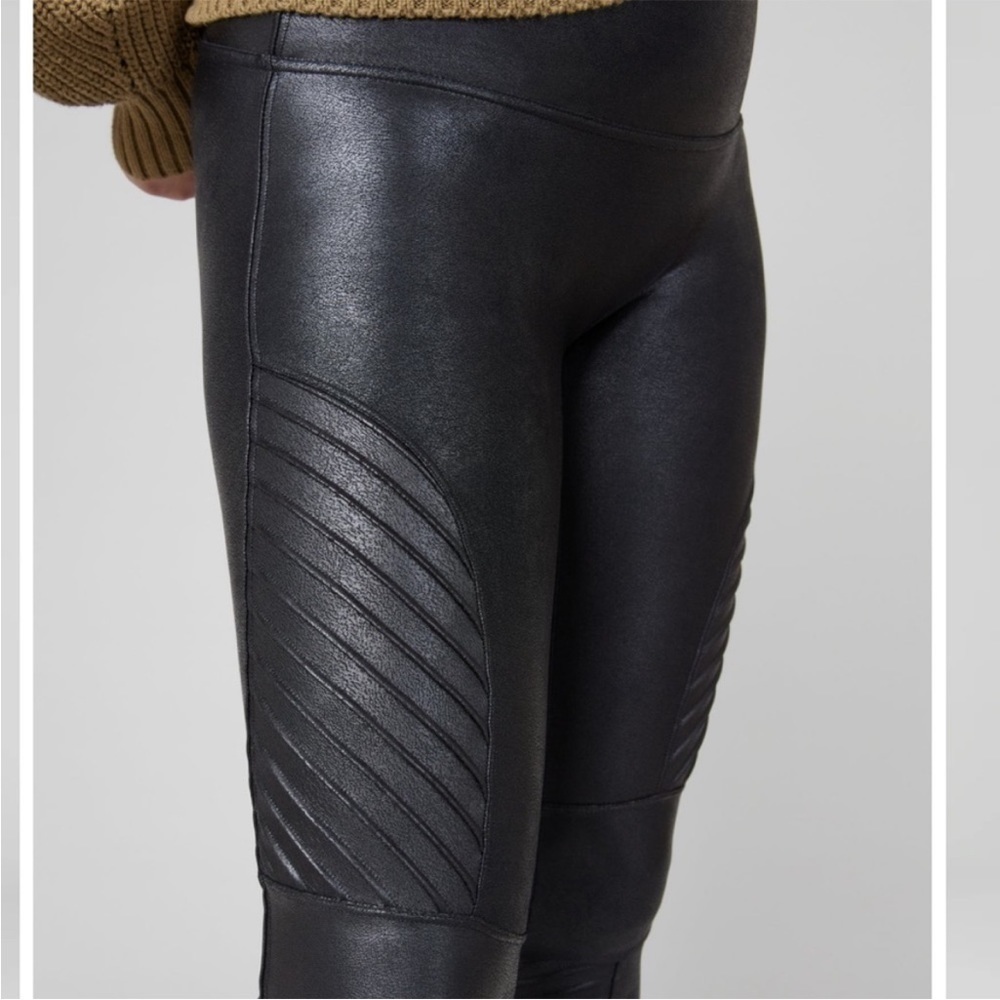 Spanx Faux Moto Leggings Size L - Picture 5 of 12
